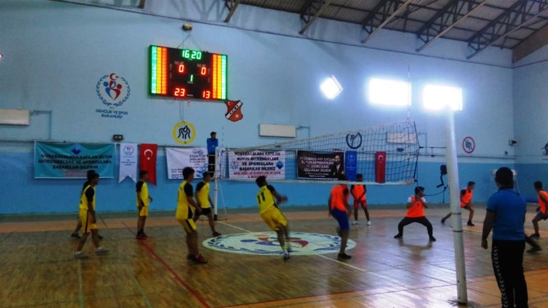  Amatör Spor Haftası etkinlikleri kapsamında, Futbol ve Voleybol müsabakaları yapıldı.