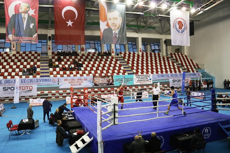 Büyük Erkekler Türkiye Ferdi Boks Şampiyonası Ağrı’da Başladı