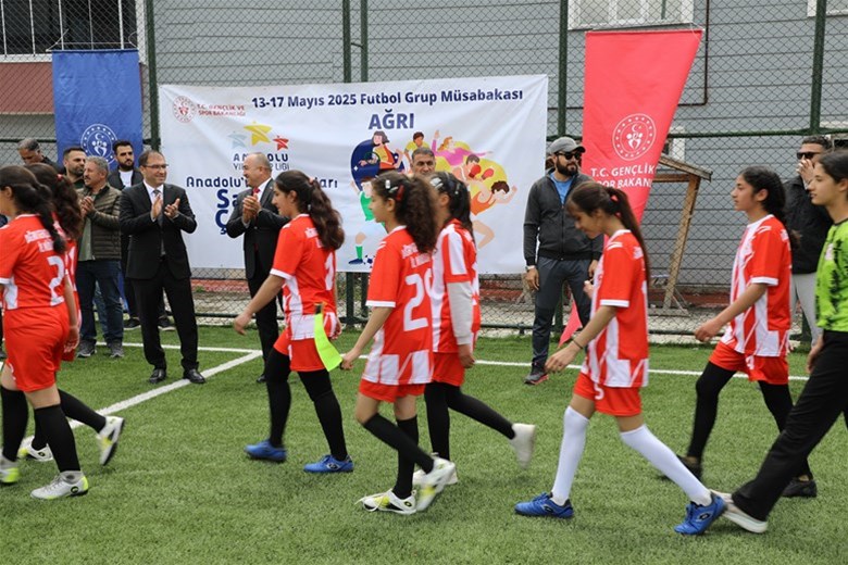 Ağrı’da ANALİG Futbol Grup Müsabakaları Başladı