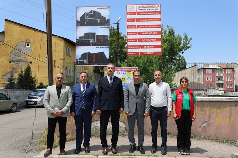 Ağrı'da Tarihi Spor Seferberliği: "7’den 70’e Zirveye" Eylem Planı Tüm Projeleriyle Tam Gaz devam ediyor.