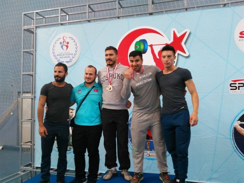 AĞRI’LI MİLLİ HALTERCİLERDEN İKİ MADALYA