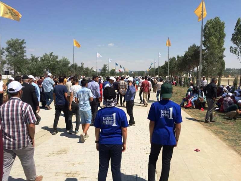 AĞRI GENÇLİK VE SPOR İL MÜDÜRLÜĞÜ 400 KİŞİLİK GENÇ İLE MALAZGİRT’TE